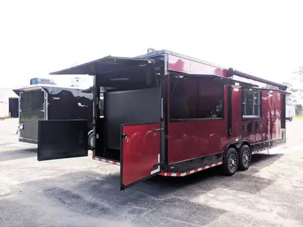 2025 Southern Dimensions 26'- Fully Loaded with Steam Tables & Smoker (SDG-339) - Image 5